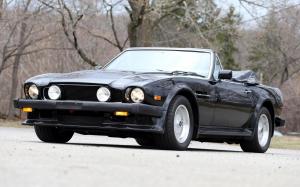 Aston Martin V8 Vantage Volante